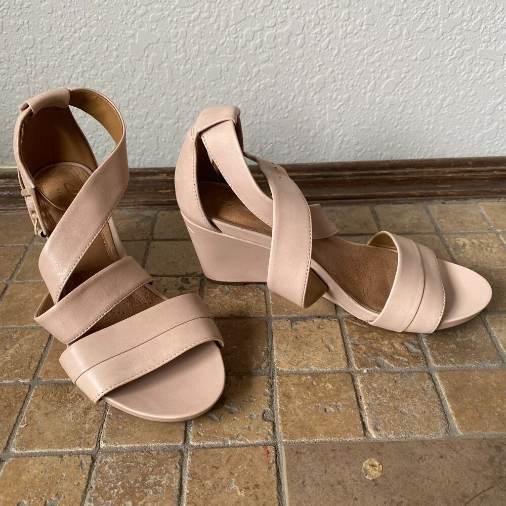 Clarks Pastel Pink Leather Strappy Heels with Buckle